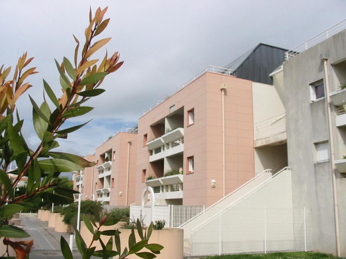 Appartement 2 Pieces A La Rochelle Avec Balcon, Proche Plage Des Minimes Et Port, Parking Inclus - Fr-1-551-7 Zewnętrze zdjęcie
